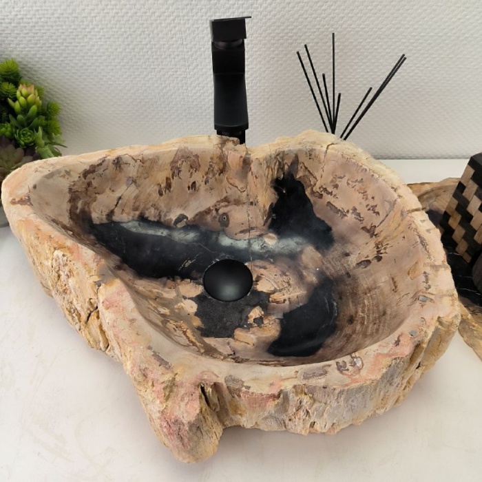 voqkh75eaj92l9bug2zcyddvjo29gzjn