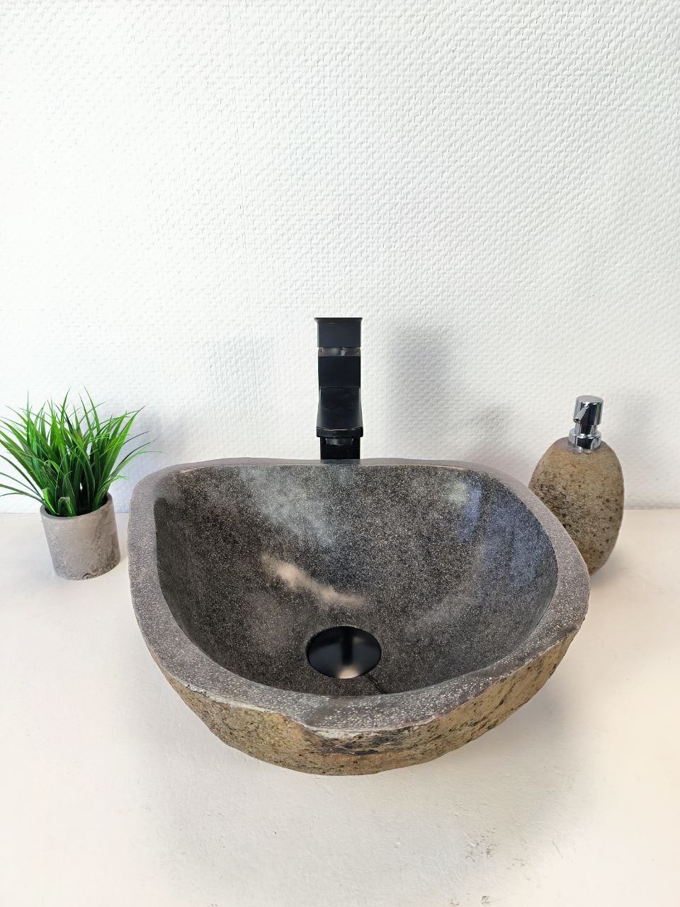 photo_2025-05-28_17-17-26