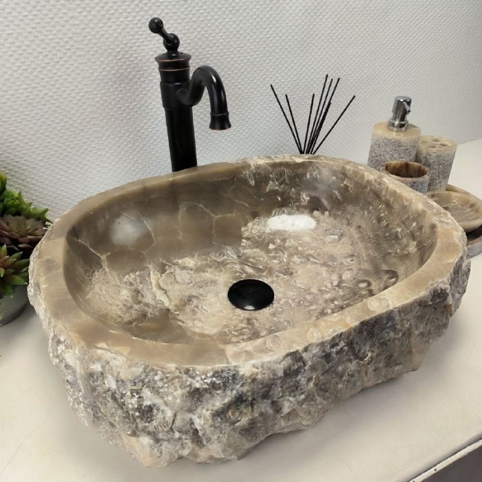 lor5i3je92n85ym9j3y5336k83qdx7b7