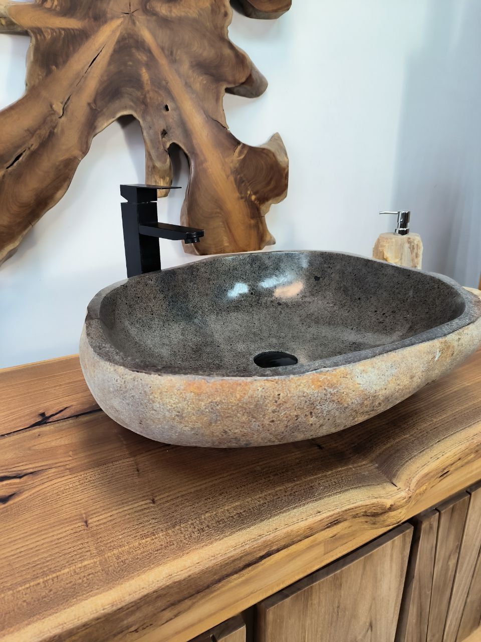 Раковина из речного камня RS-65896 54х49х15 из натурального камня