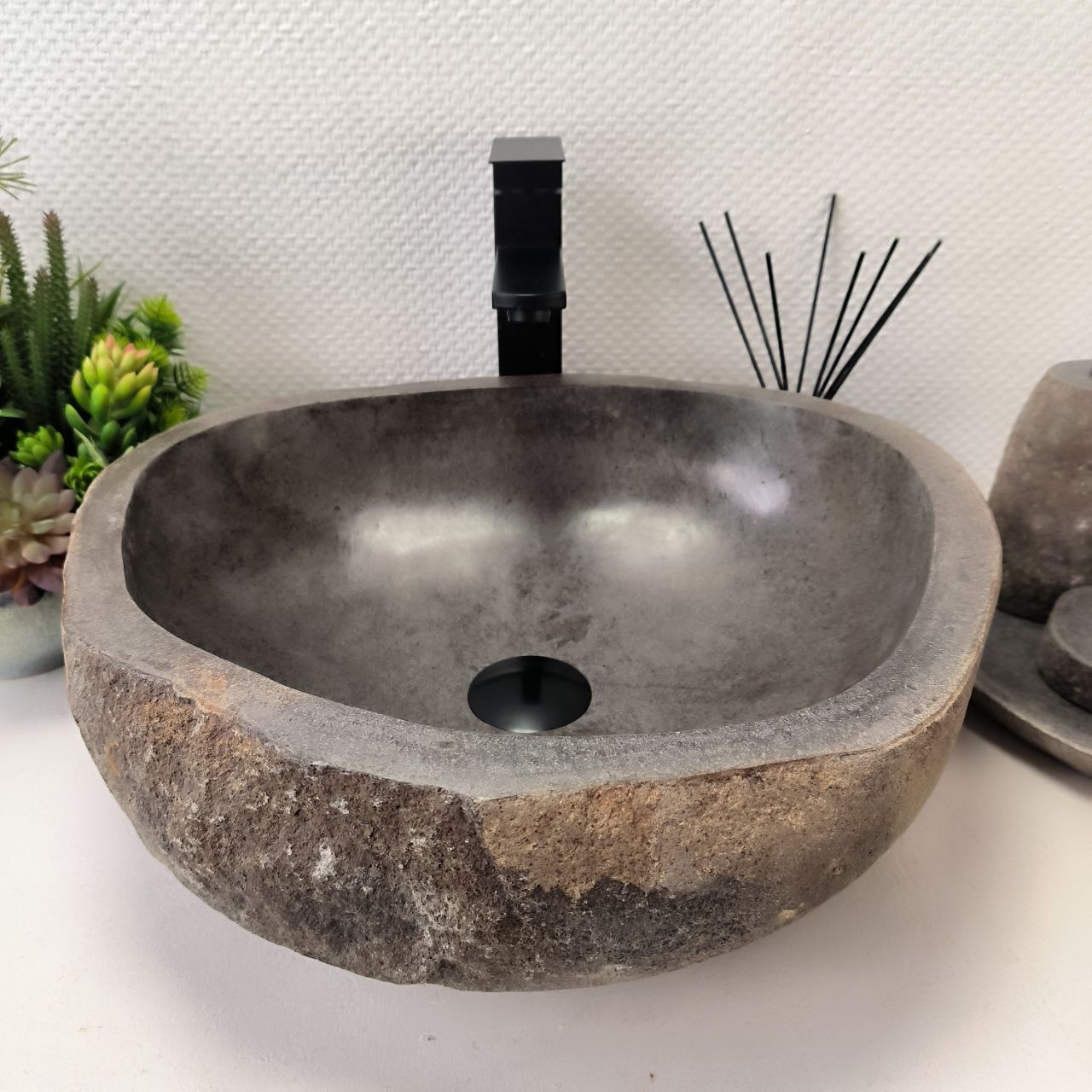 h9cq9rbfpiafm90uk94e9y9t9esrivac