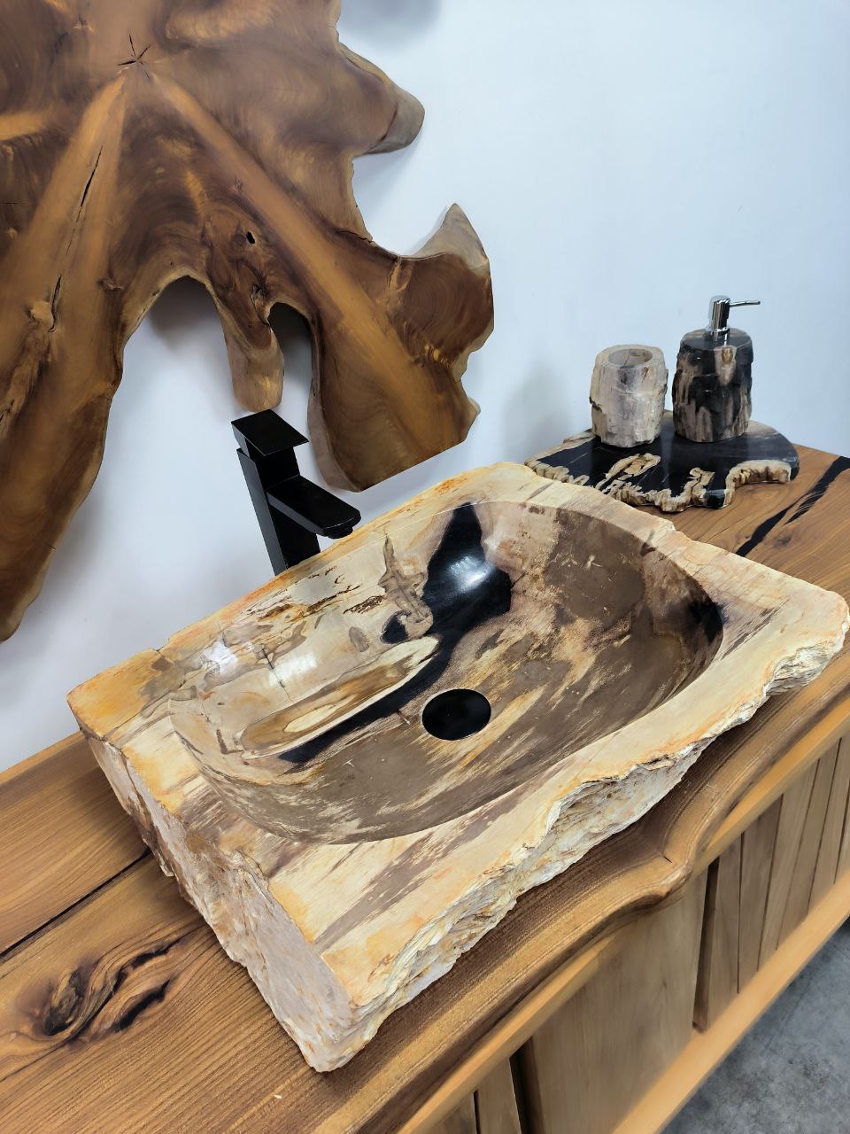 2d7fc007-828b-478d-ab81-f69f76cce5e7