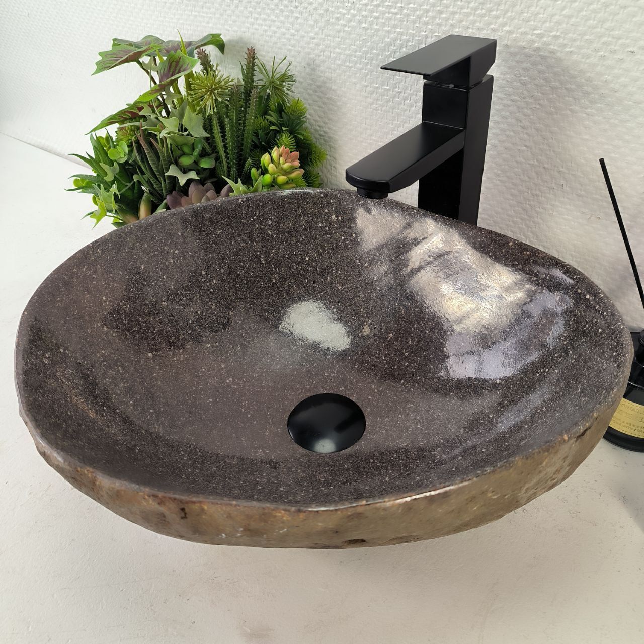 Раковина из речного камня RS-65064 41*37*15 из натурального камня