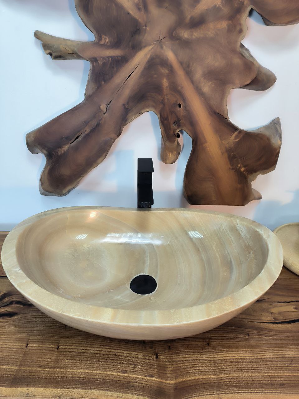 00b79895-6e52-46eb-80de-51e3b193d566