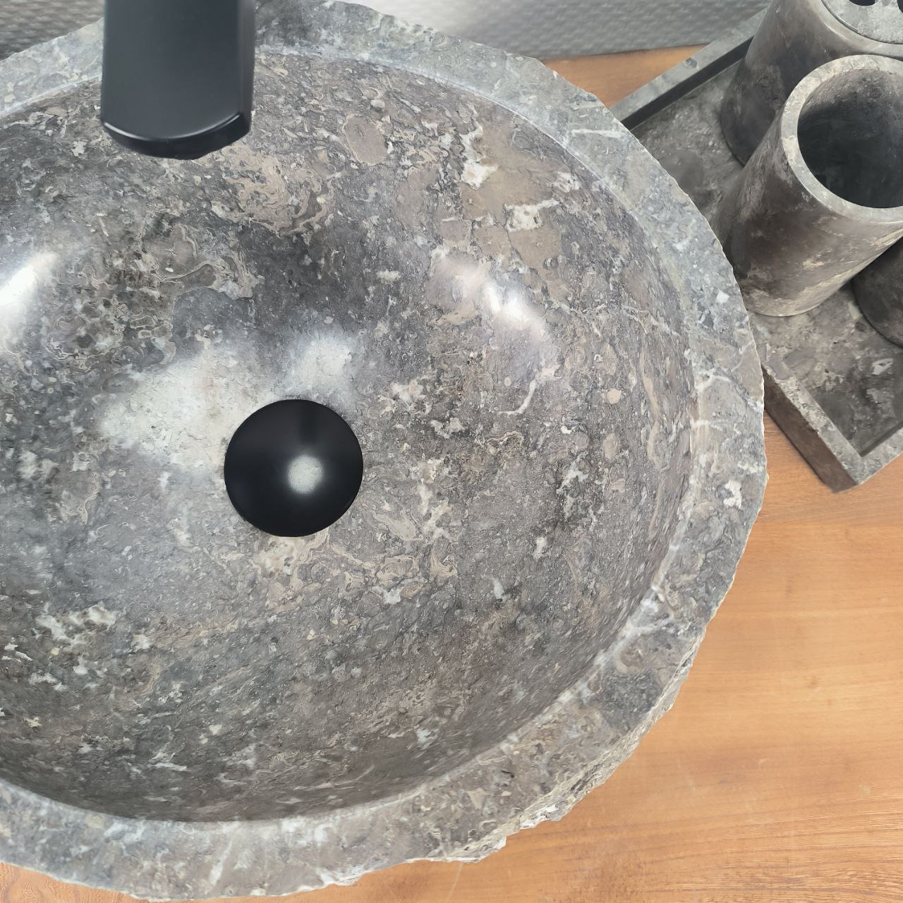 o3vfgi3orhjccvi03de2iihn5pc5fu8b