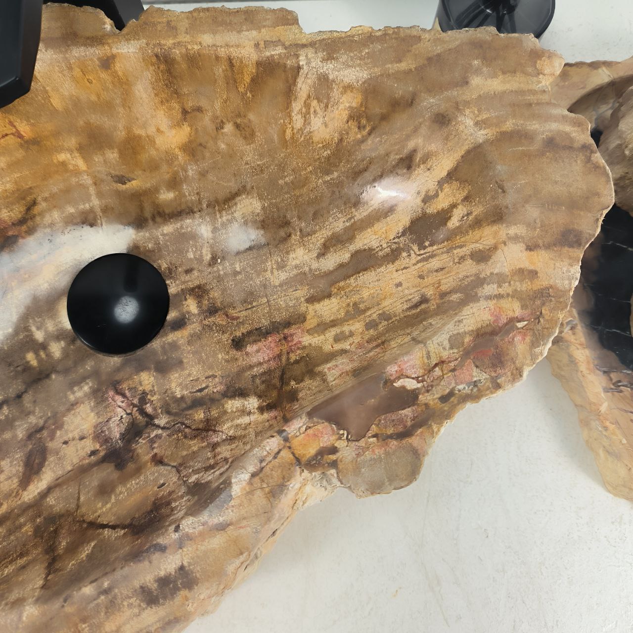 uxt44tr15i2qudf3881d4no3ly7qllzx