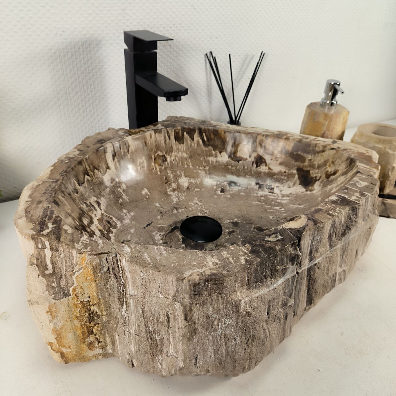 d7ikhdclb9epxukc70ex4c6l9cy5eu1o