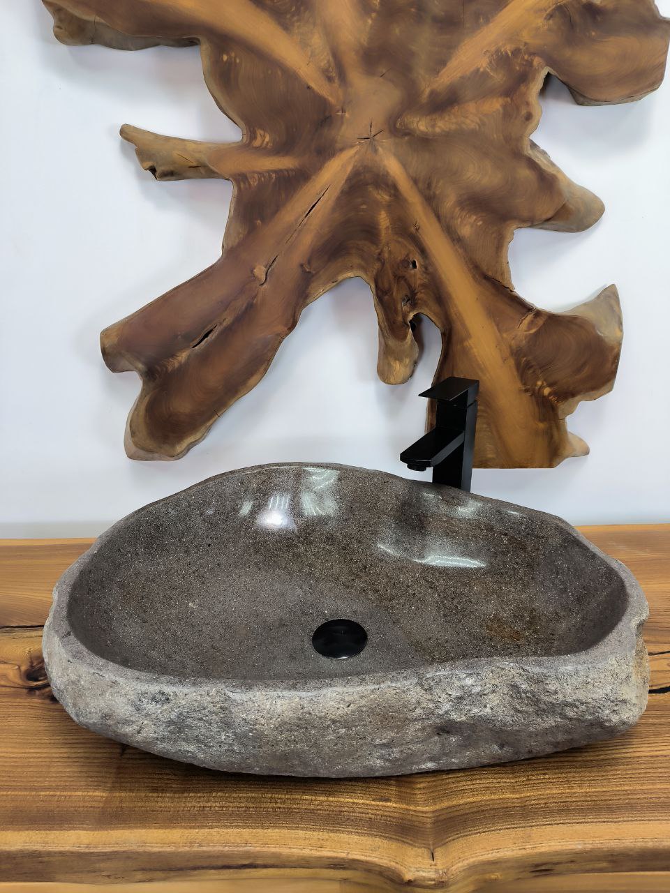 5d119645-b2a3-4654-a6be-94de7e336ade