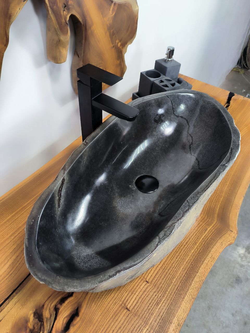 Раковина из речного камня RS-66634 70х33х16 из натурального камня