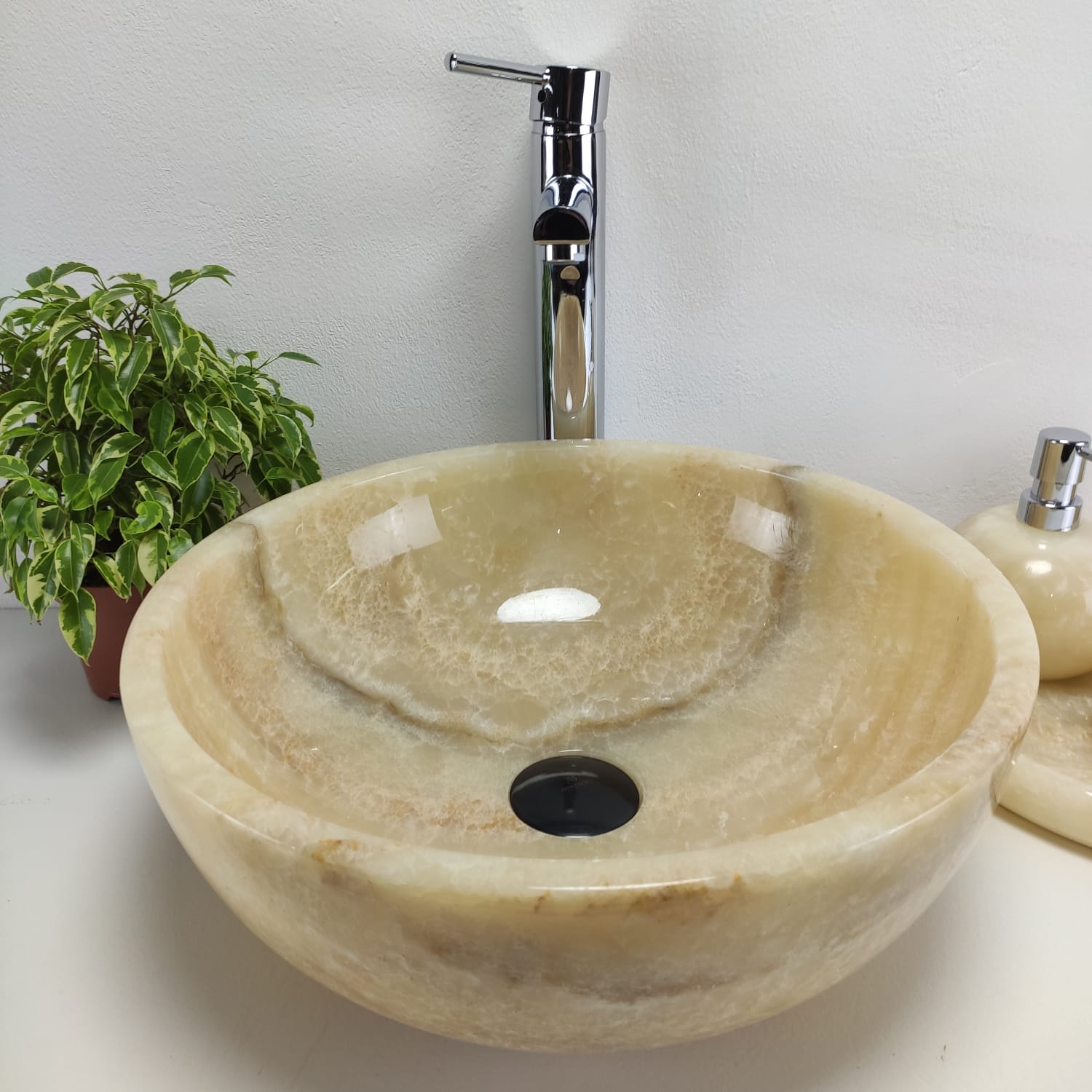 tt9lkbd6tuydjz7fvvxeiaw07qhwinha