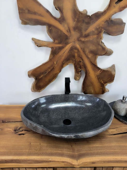 c24ec47f-6df6-4a75-8065-90a92b13f65b