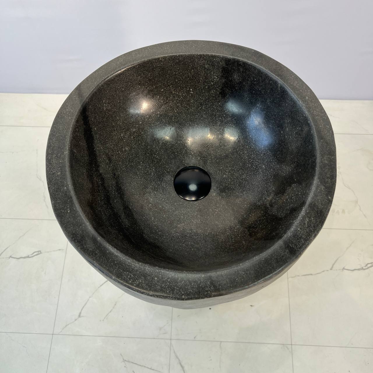 Раковина напольная из речного камня RN-67056 41х41х90 из натурального камня
