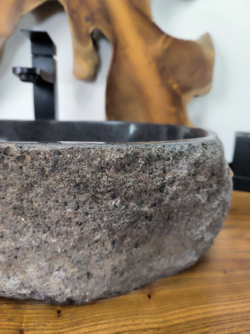 Раковина из речного камня RS-66646 51х34х15 из натурального камня