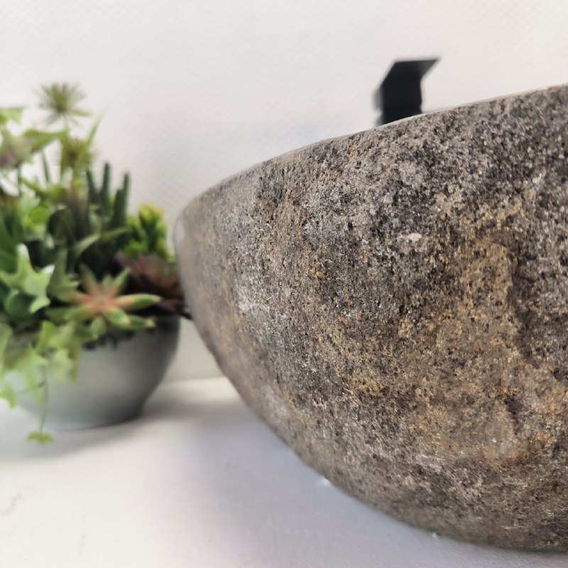 hxd1lhg4zlr9qnwpv7zmr8djc6ikayc6