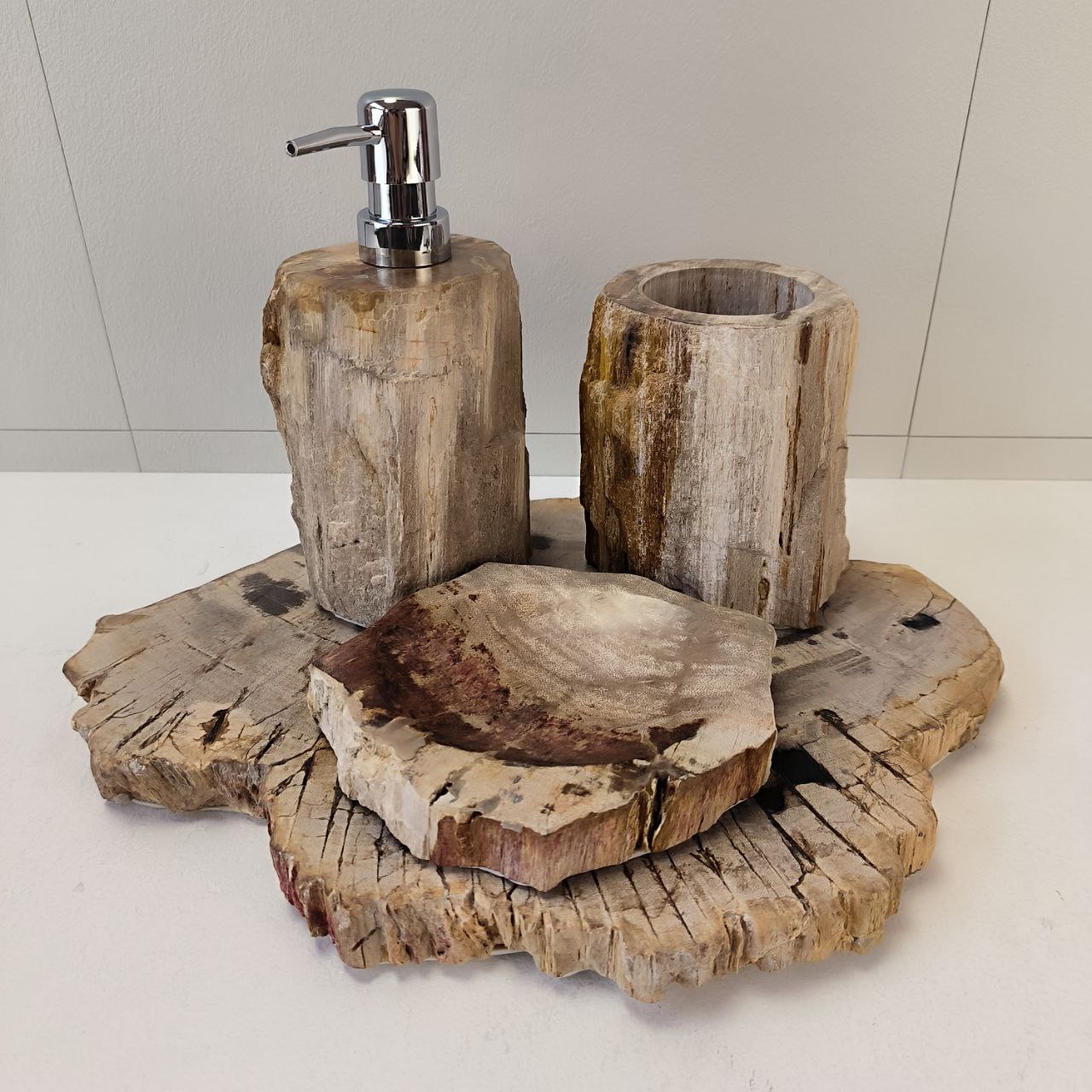 ffth4x94u0988imlobrzo4dcmlvmcudx