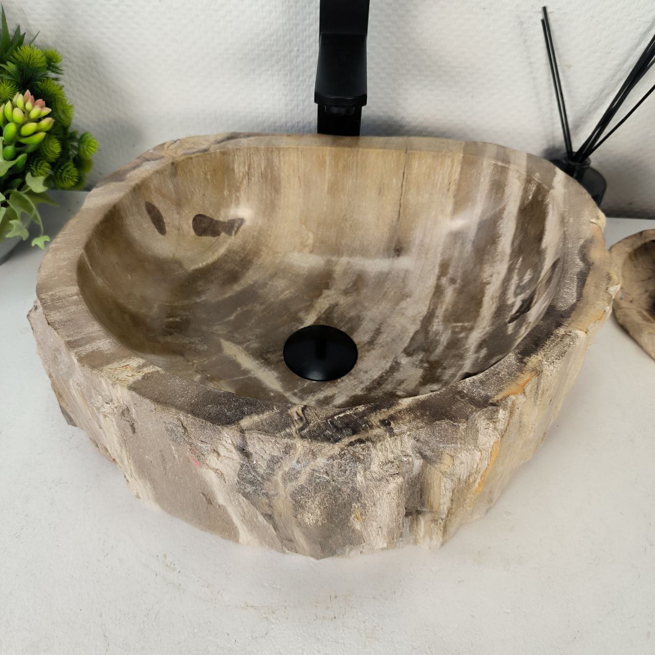 32ljjydia950vcvlldl3uqrw3fy2pxq2