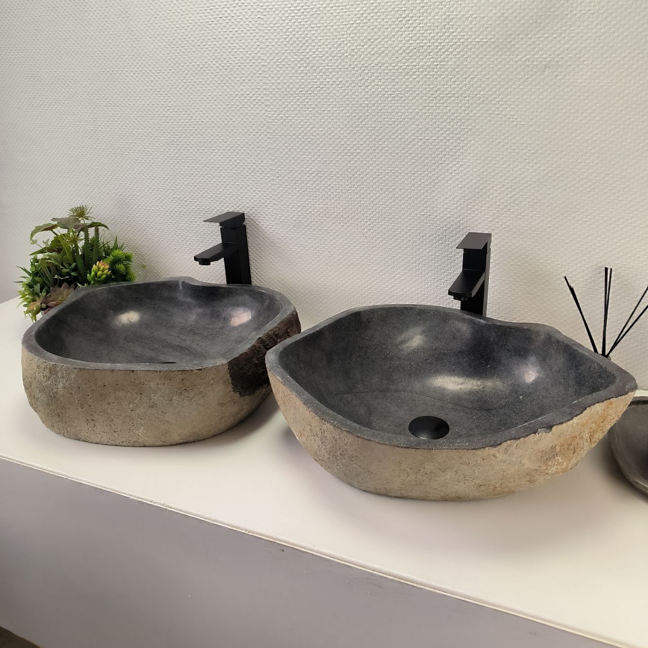 Раковина из речного камня ПАРА! RS-63838 54*47*15 2шт 0127