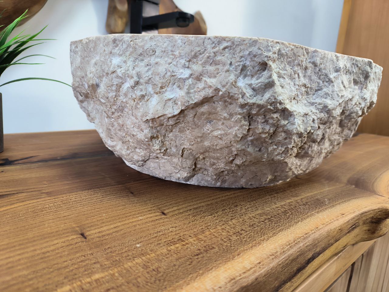 photo_2025-05-15_11-12-58