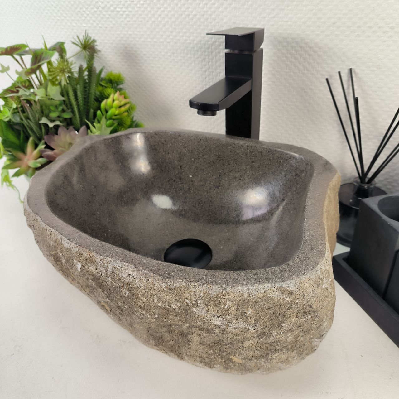 Раковина из речного камня RS-64933 40*31*16 из натурального камня