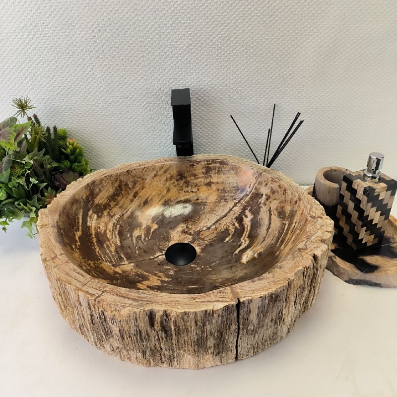 km27g27nl7q09140p2ri36h4tirxlbmw