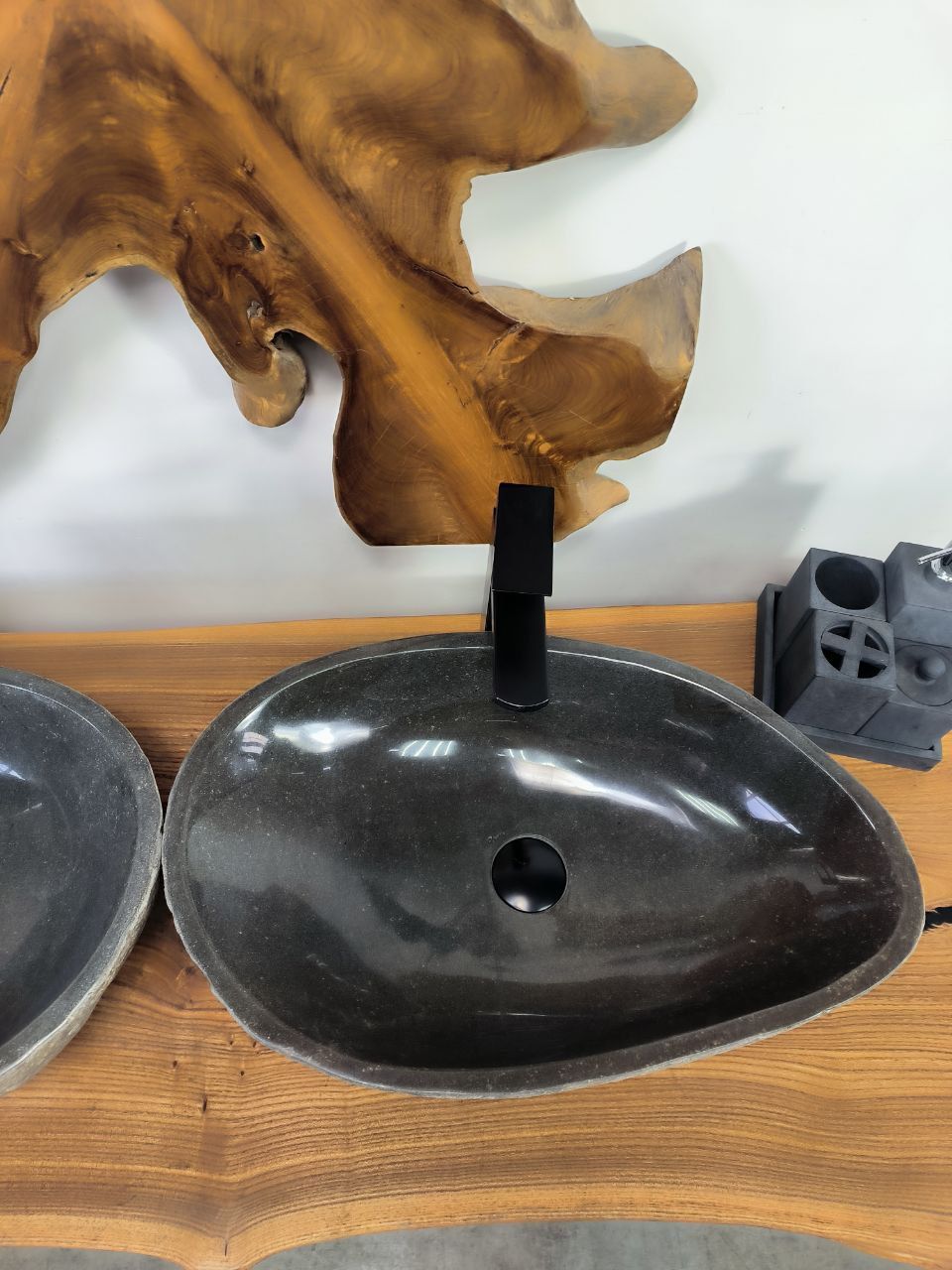 Раковина из речного камня ПАРА! RS-66629 57х35х15 из натурального камня