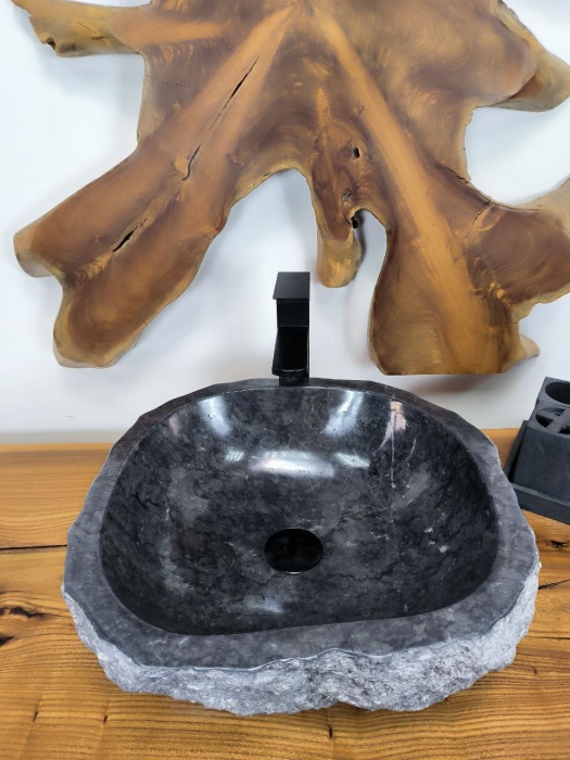 2a115302-ab78-4d25-bc2b-2e8bd90d4c25