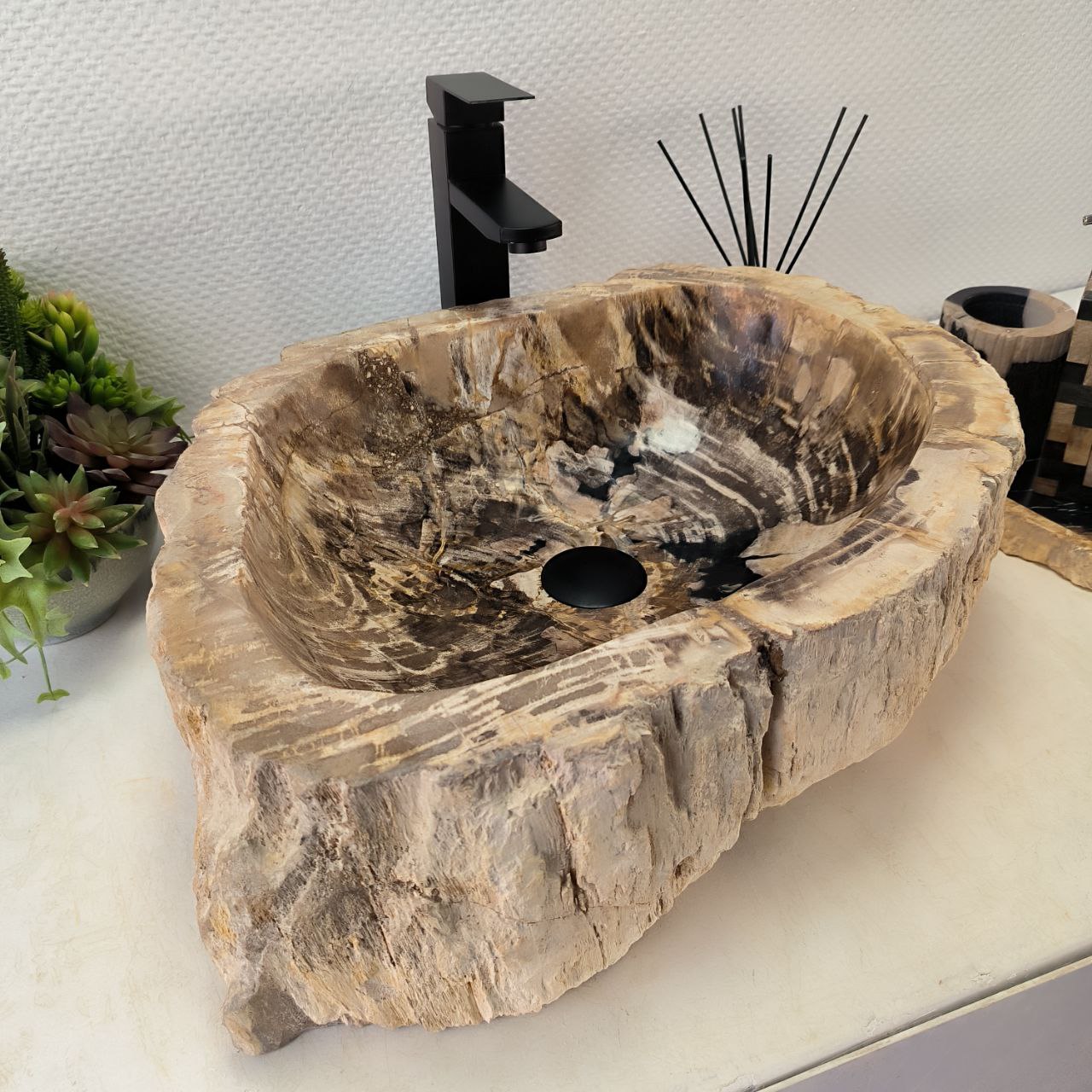 pu9b6oeyw0vexx30n7ayru8f3s76wxxl