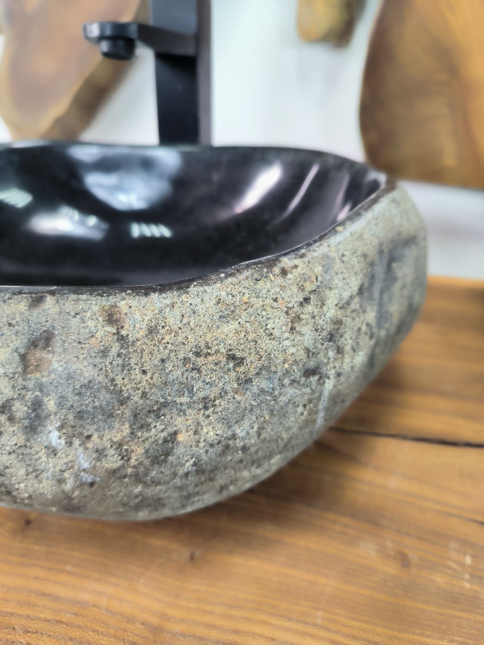 Раковина из речного камня RS-66373 41х33х14 из натурального камня