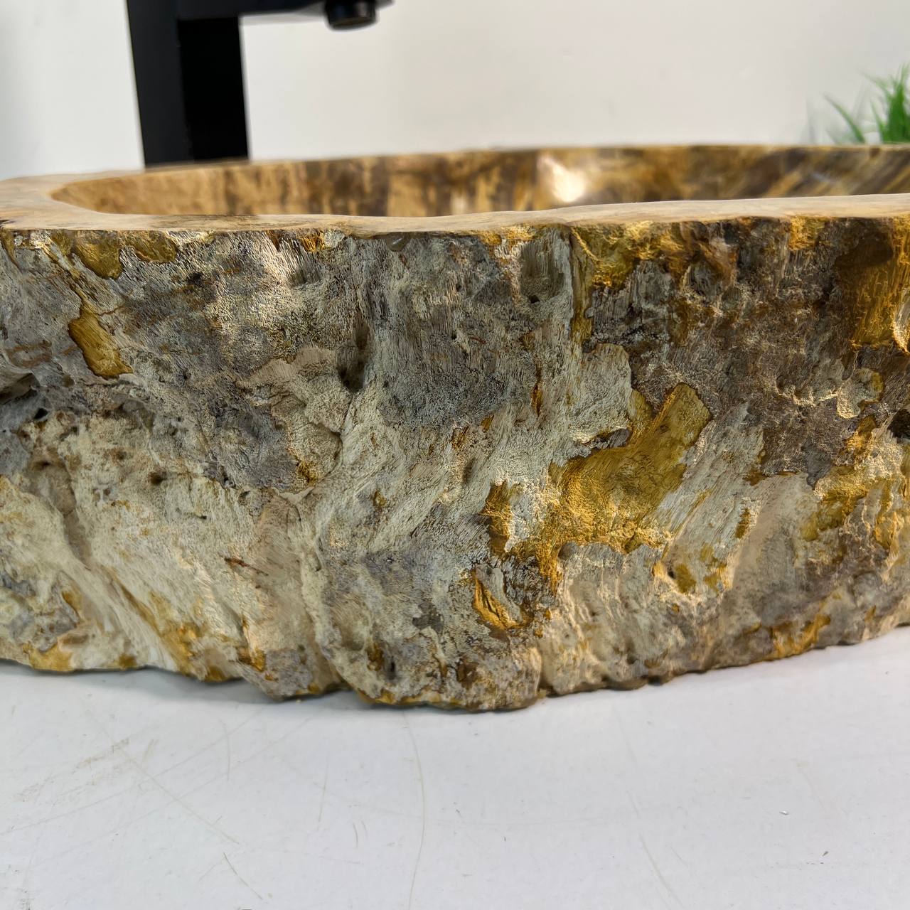 Раковина из окаменелого дерева ПАРА! OD-67024 54*42*15 из натурального камня
