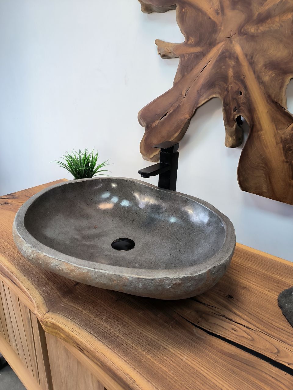 Раковина из речного камня RS-65845 60х45х16 из натурального камня