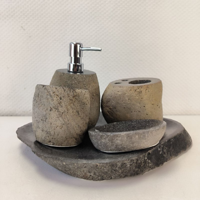 e0k9j7b4srasfffy47kvn6i9tcb1qya9