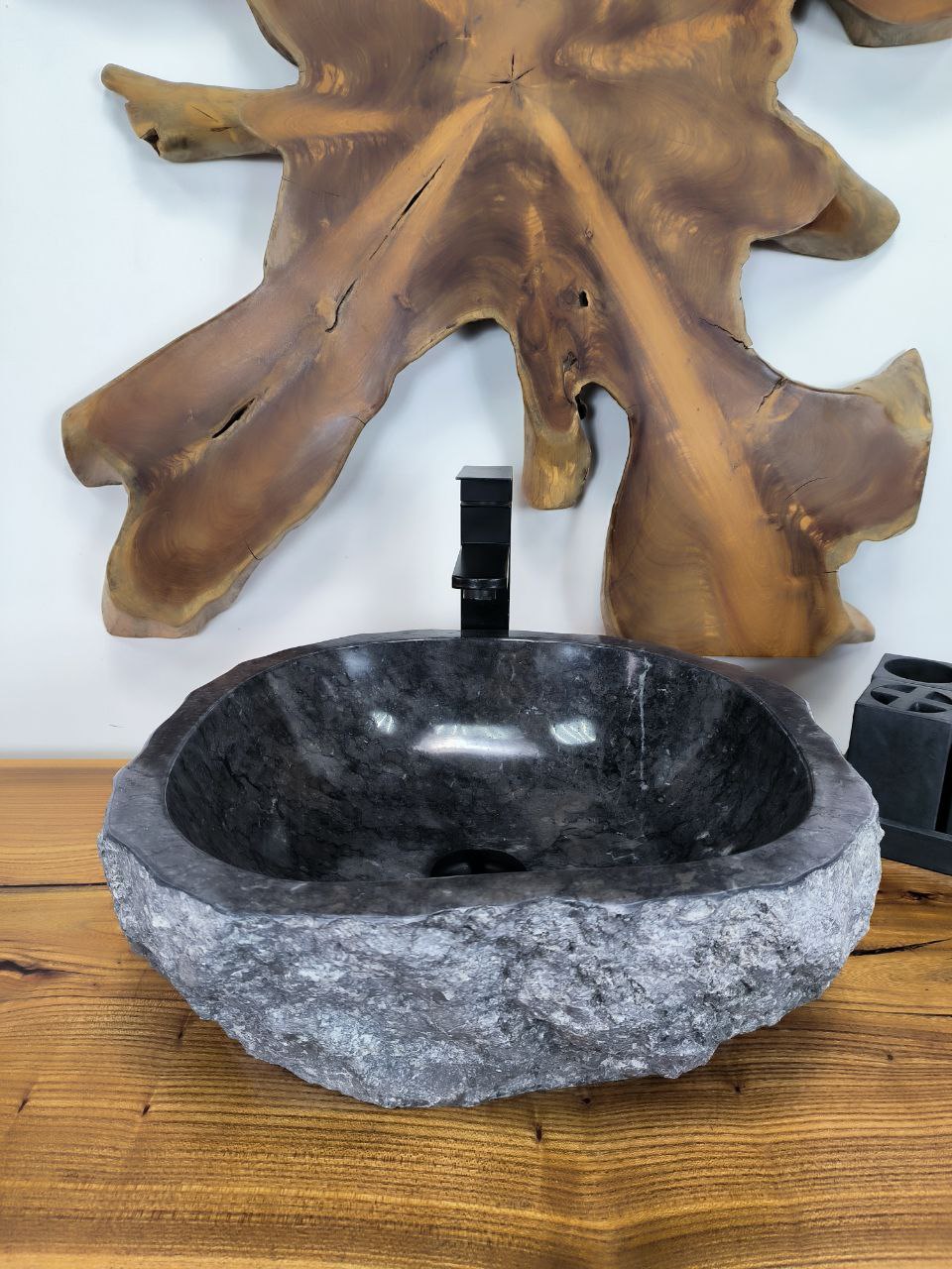 5b9ece2f-16b4-4040-9660-2c02379a4b06