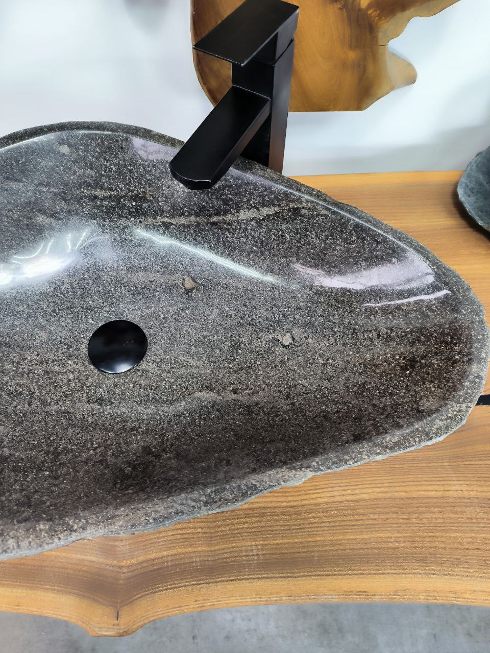 abac8398-5d6a-42bd-b530-cc633b729169