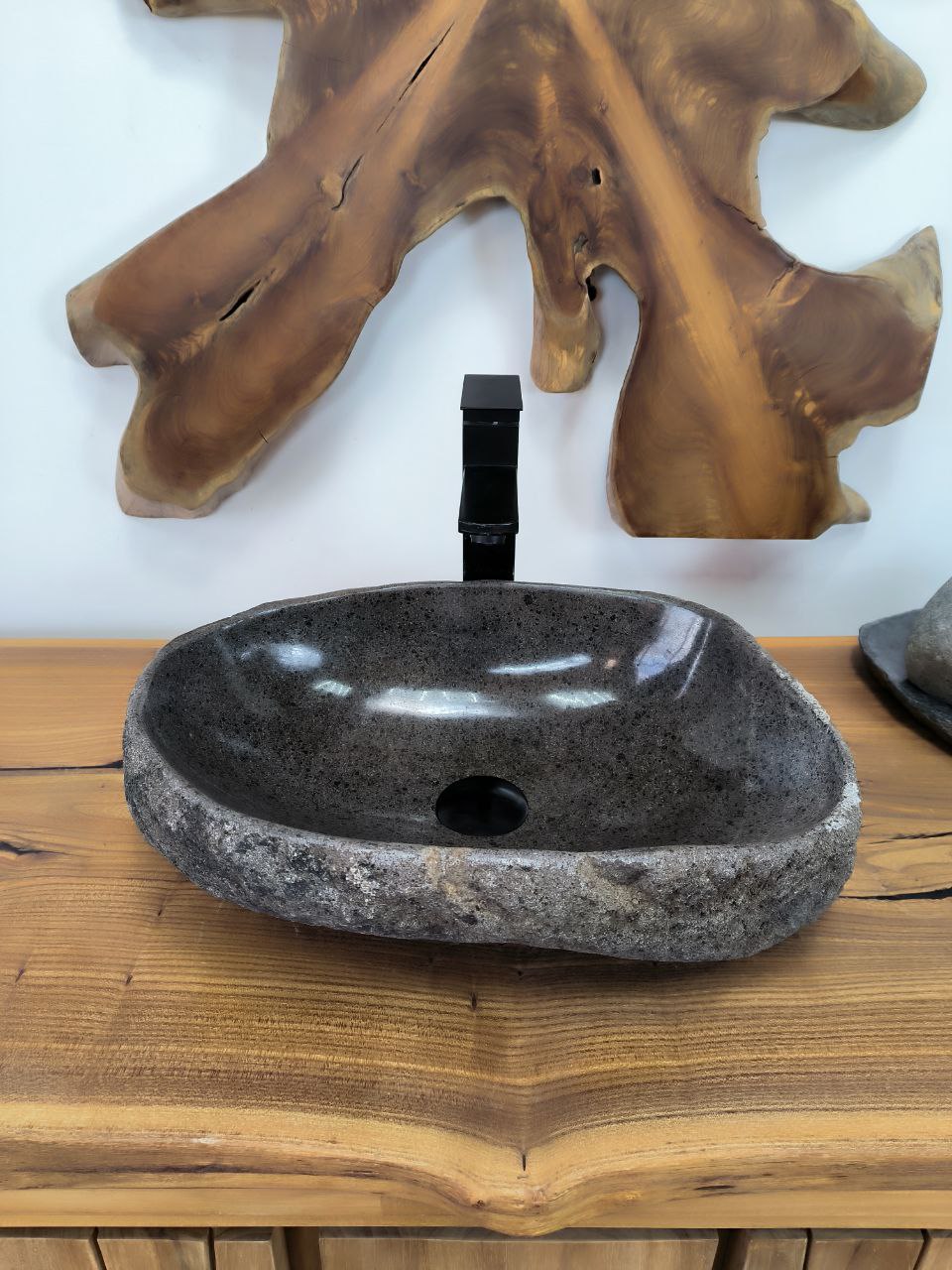 4b8a8af0-59b9-4380-bcc8-473bcecda869