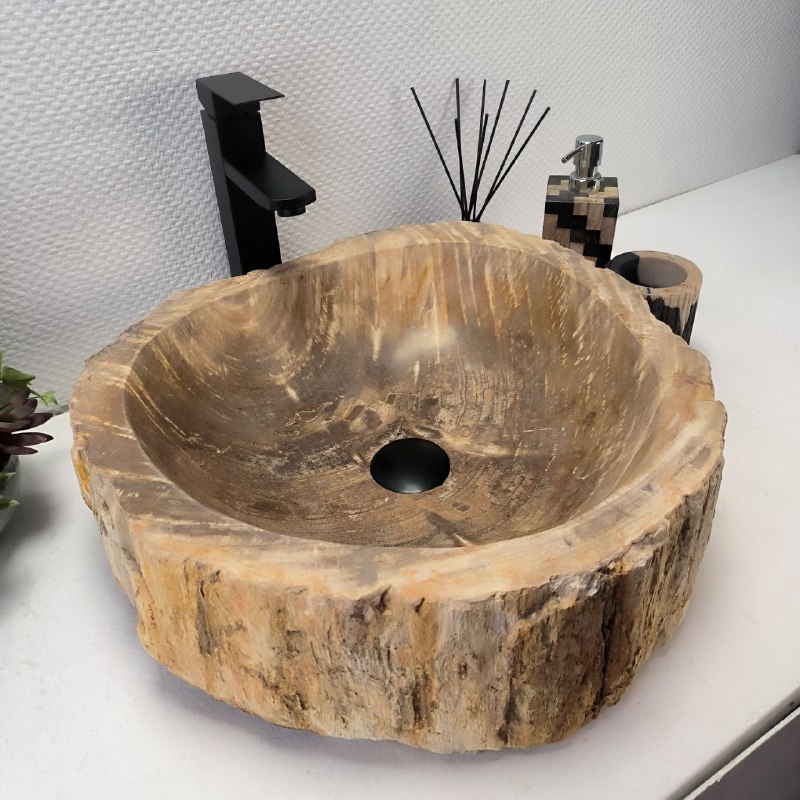 sg4xdb8fv7sipesqdc5kniv9oqom6kks