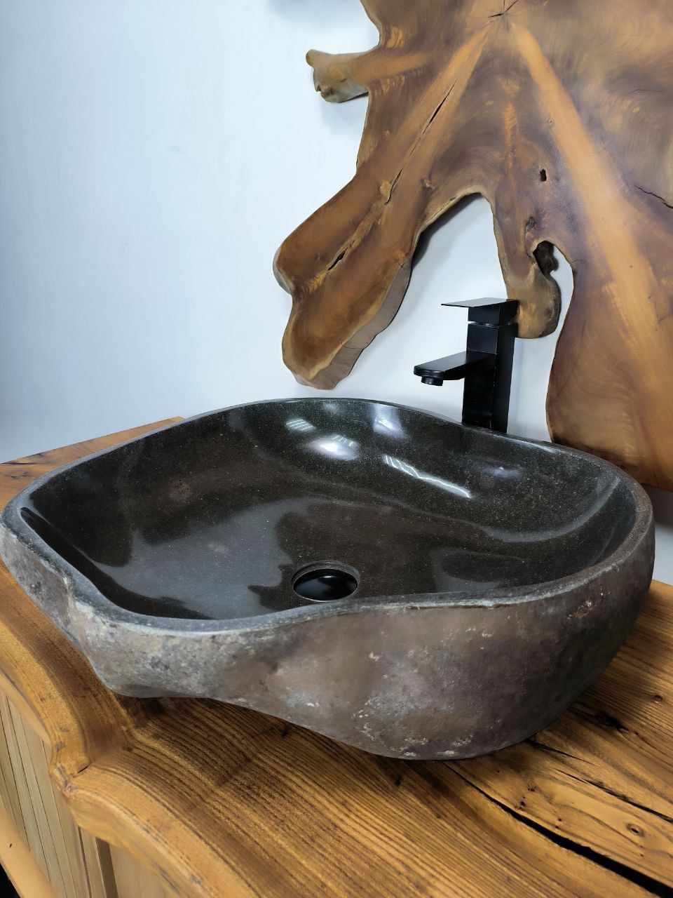 Раковина из речного камня RS-66714 56х49х15 из натурального камня
