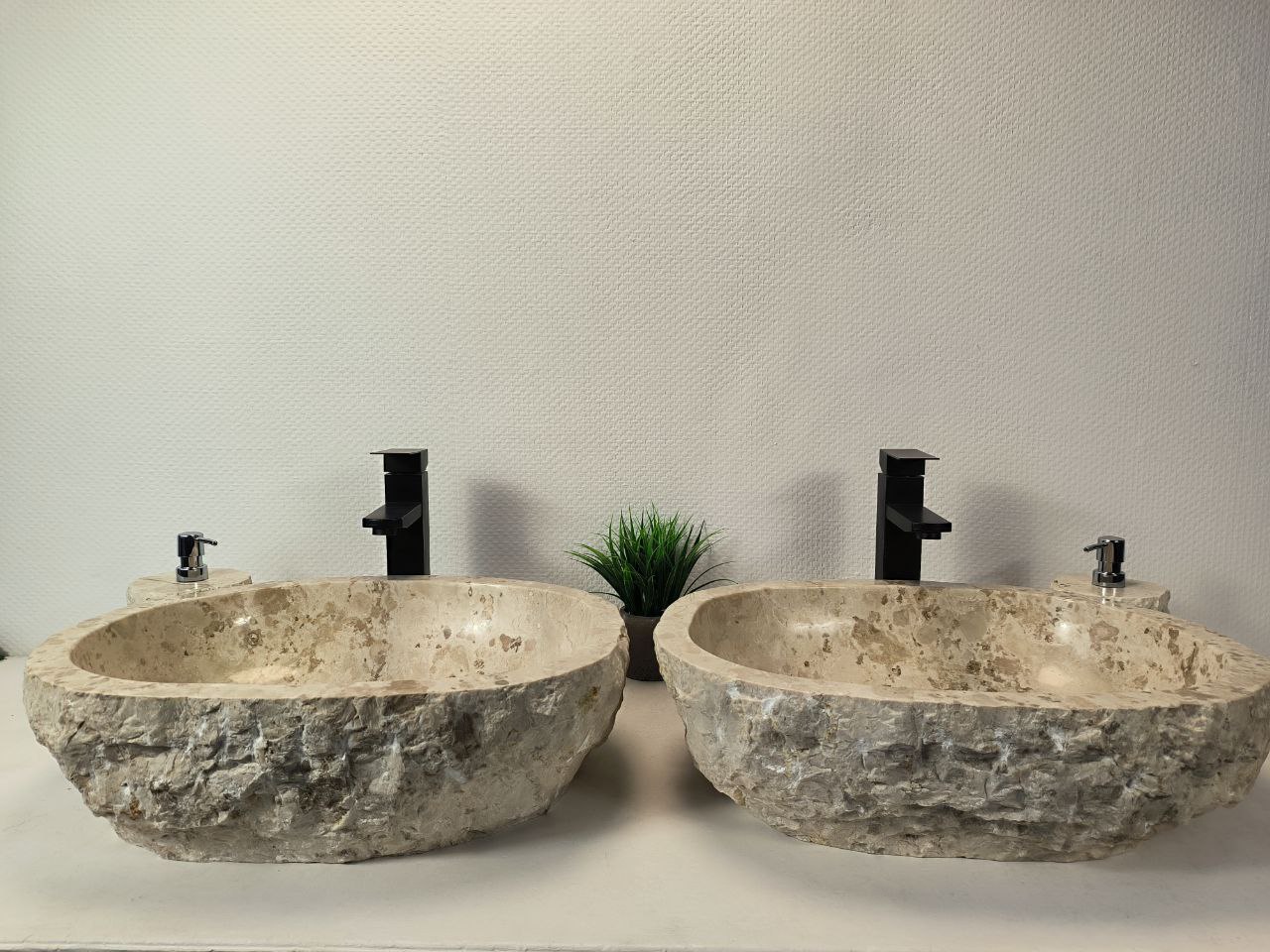 photo_2025-03-27_15-24-06