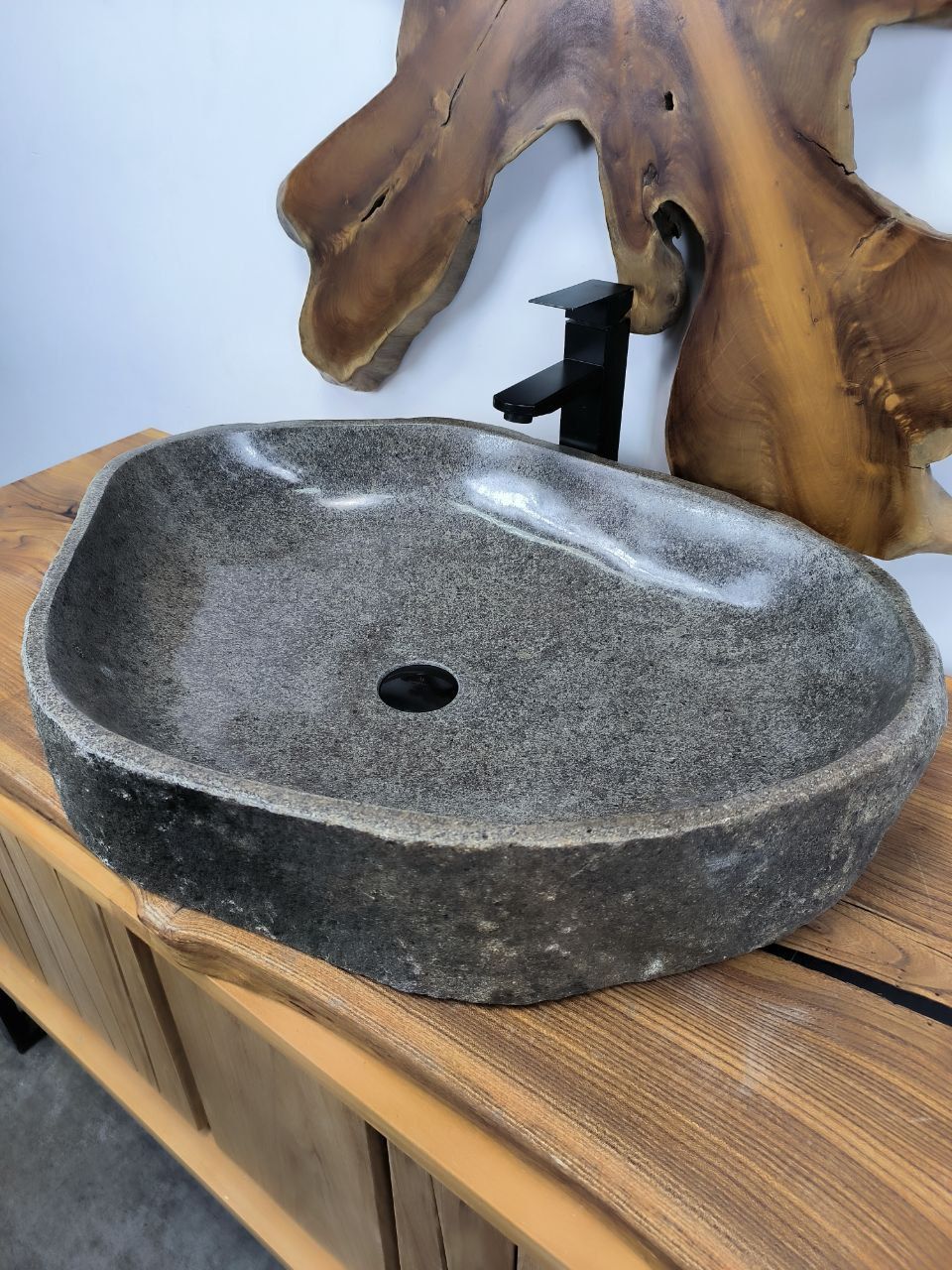Раковина из речного камня RS-66605 71х52х15 из натурального камня