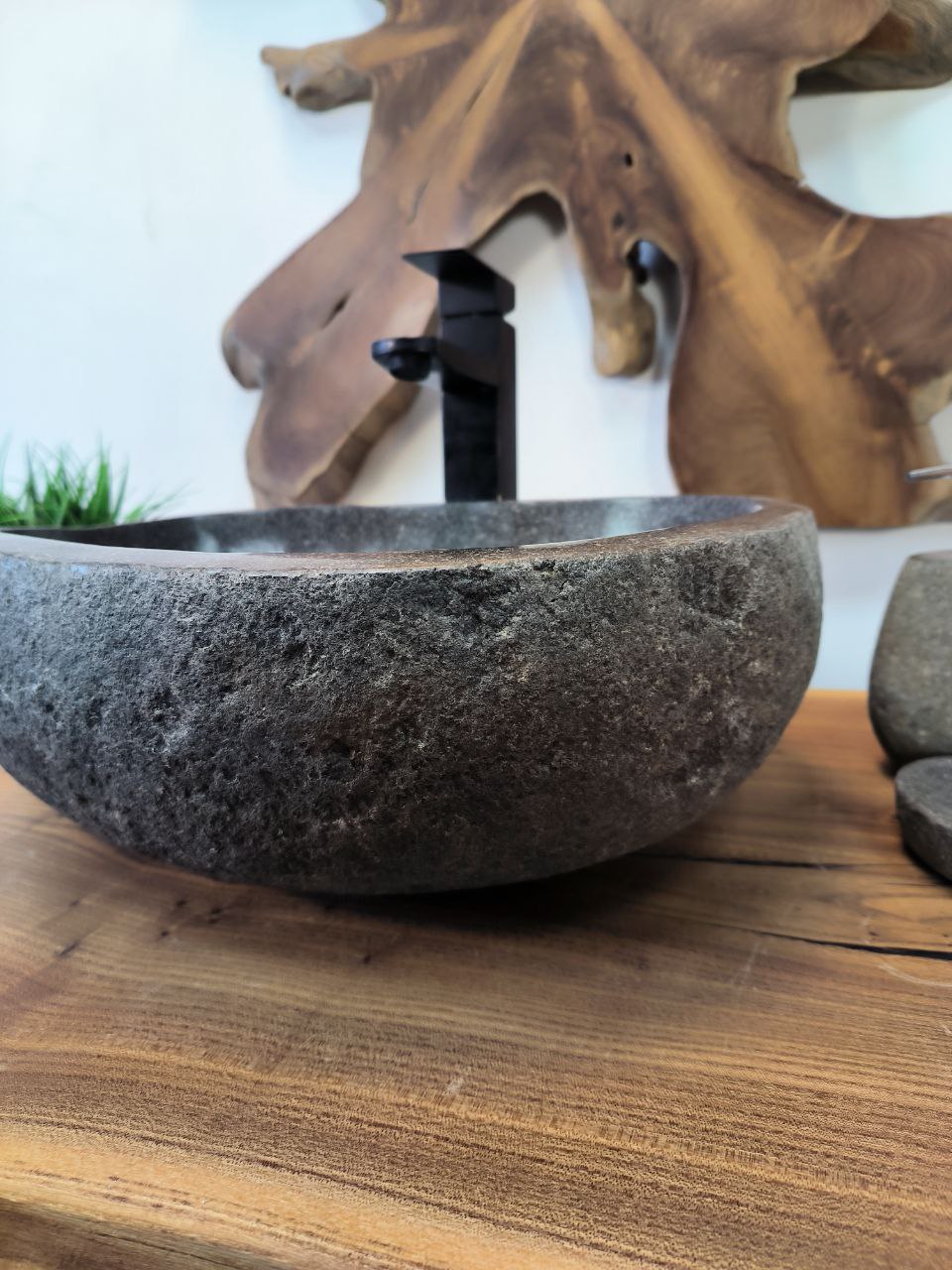 photo_2025-05-16_10-47-59