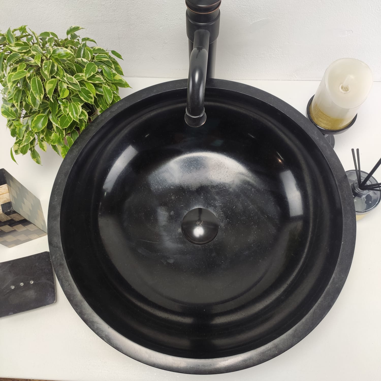 kywk09o3m1ob6hr7h75g63qsb43aoq9q