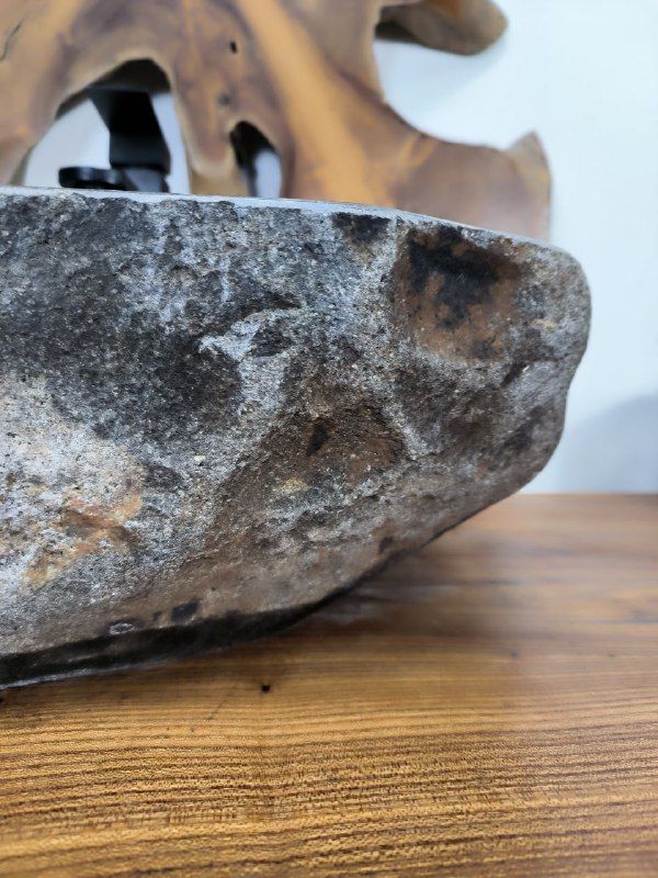 Раковина из речного камня RS-66685 52х37х15 из натурального камня