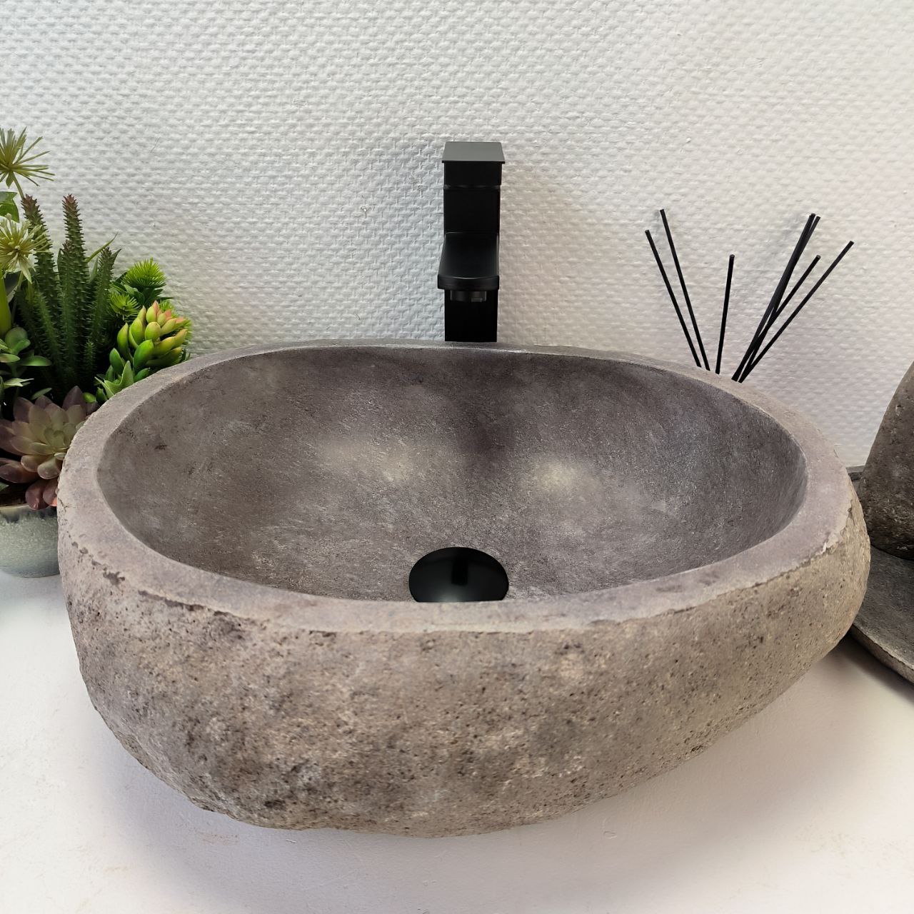 9vrfb2mzzili950c08aizti7yrzlbq3j