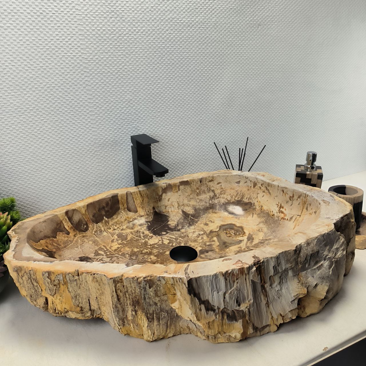 8li4jq2etjpqqml55teb2afnrsdby1x2