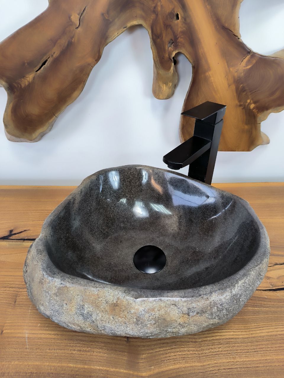 Раковина из речного камня RS-66312 38х36х14 из натурального камня