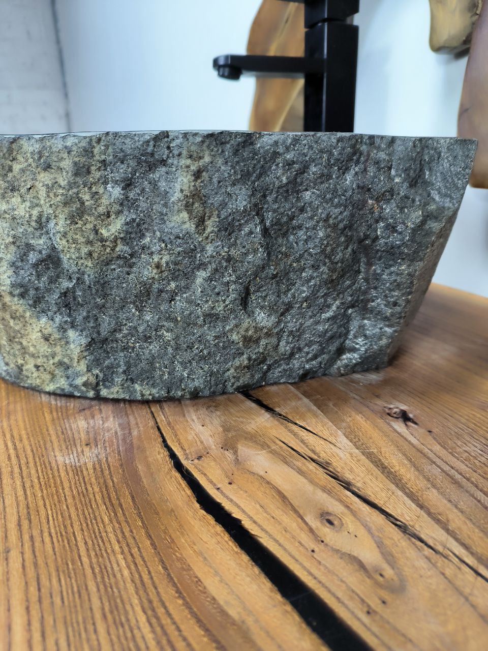 2b69133a-97b3-46f6-8600-28588c5a4e14