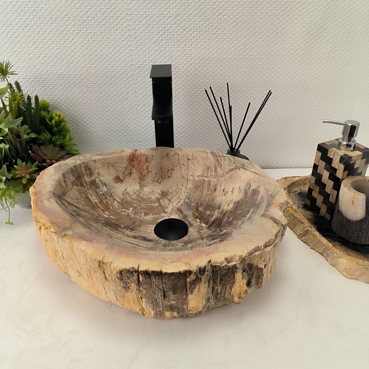 twwd3uycqft8aus44ebzt2gwt8ftkrp3