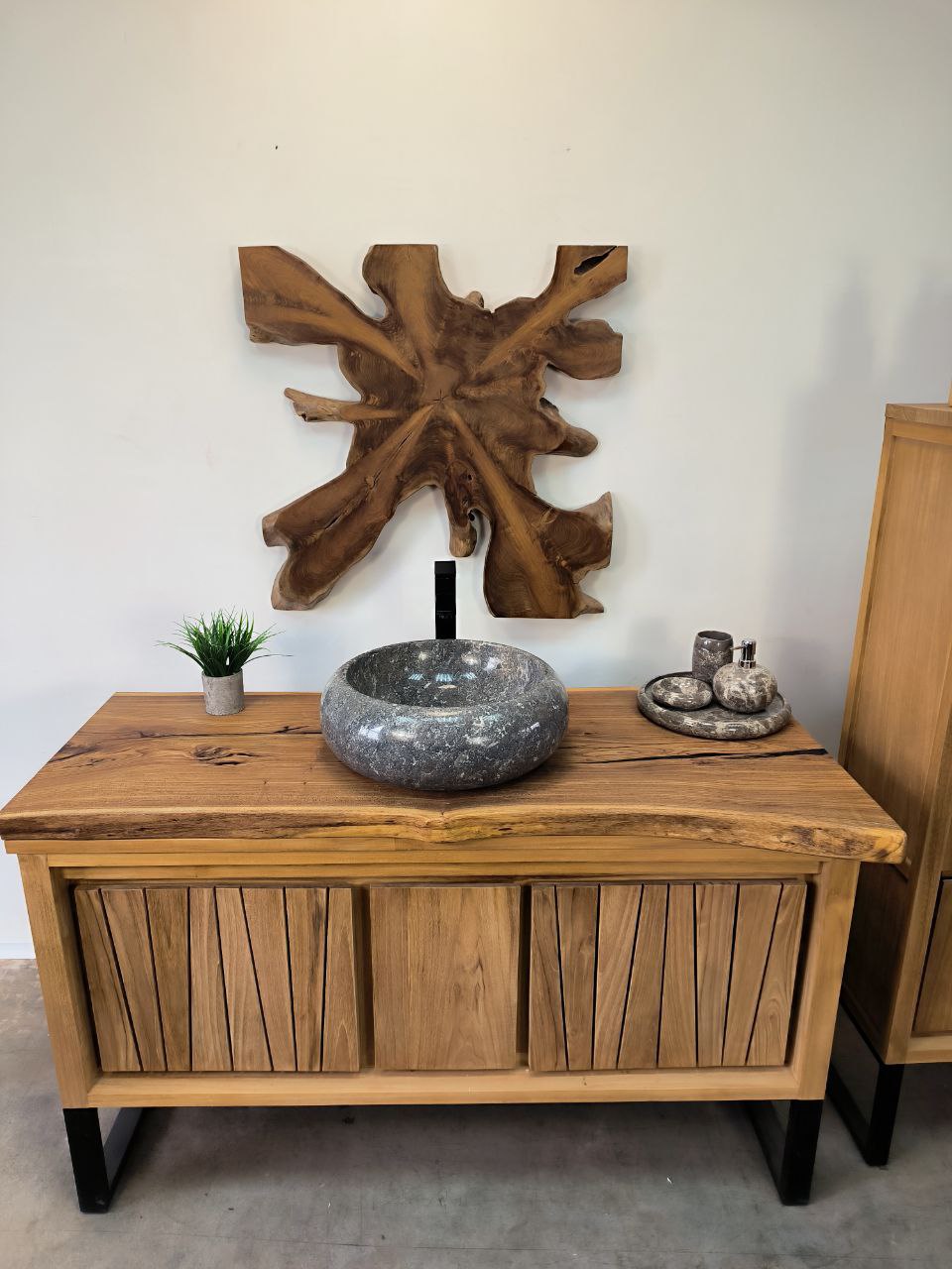 photo_2025-05-17_11-47-51