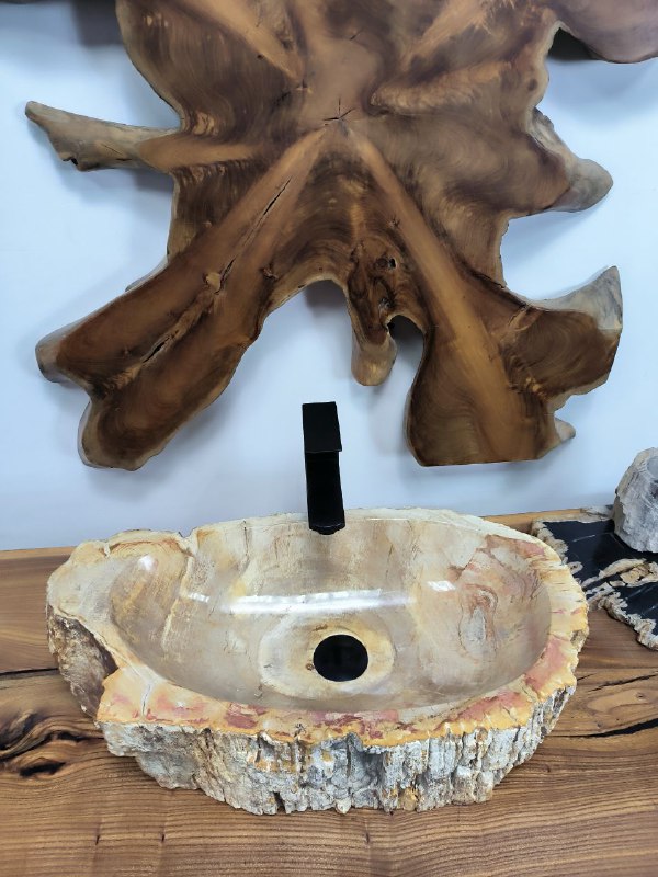 2fe96293-d46f-4756-83e4-7c012c979a9c