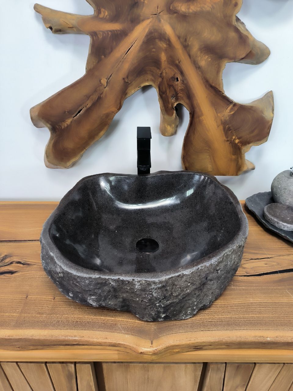 Раковина из речного камня RS-66386 51х46х15 из натурального камня
