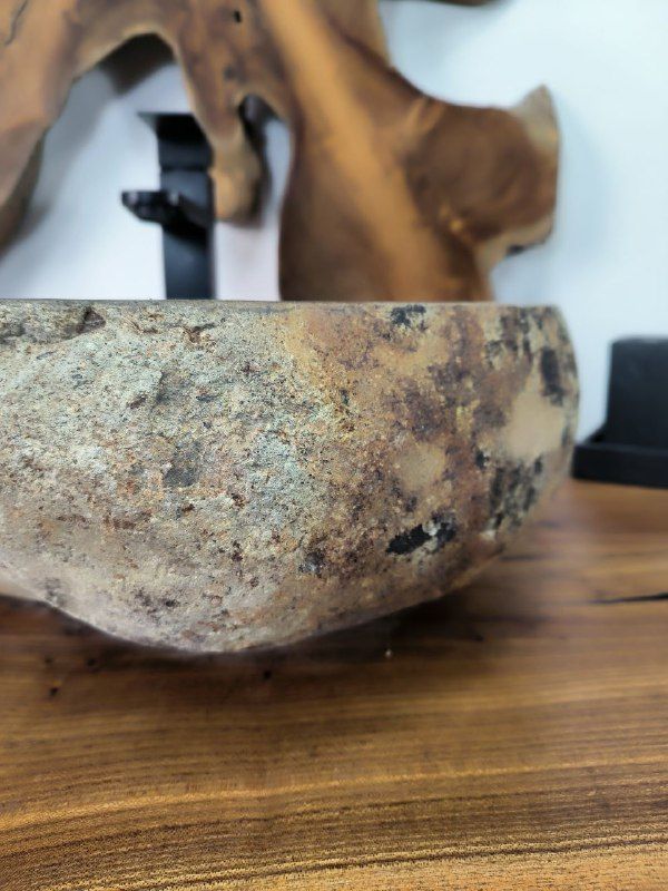 Раковина из речного камня RS-66651 52х41х15 из натурального камня
